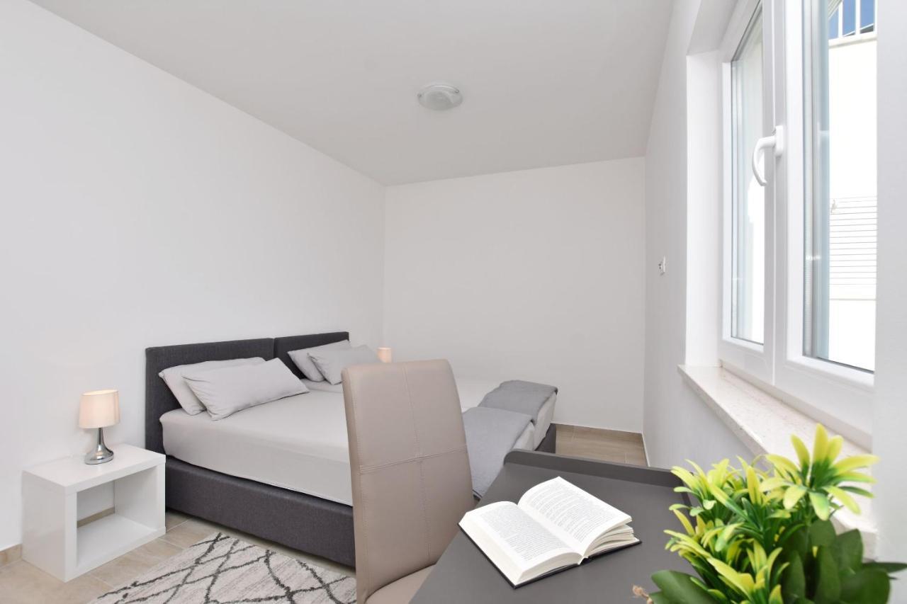 Apartments Danolic Pisak Eksteriør bilde