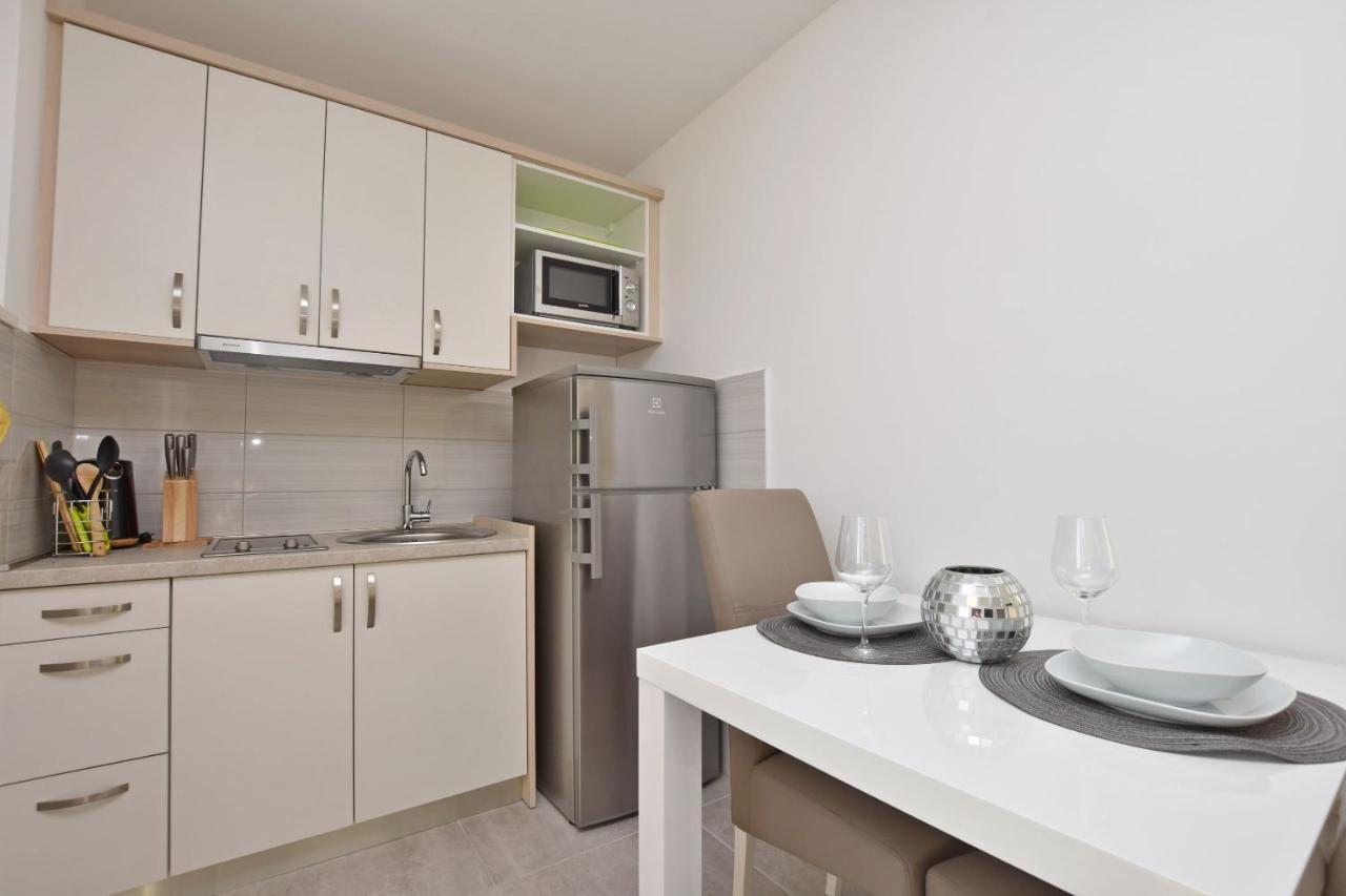 Apartments Danolic Pisak Eksteriør bilde