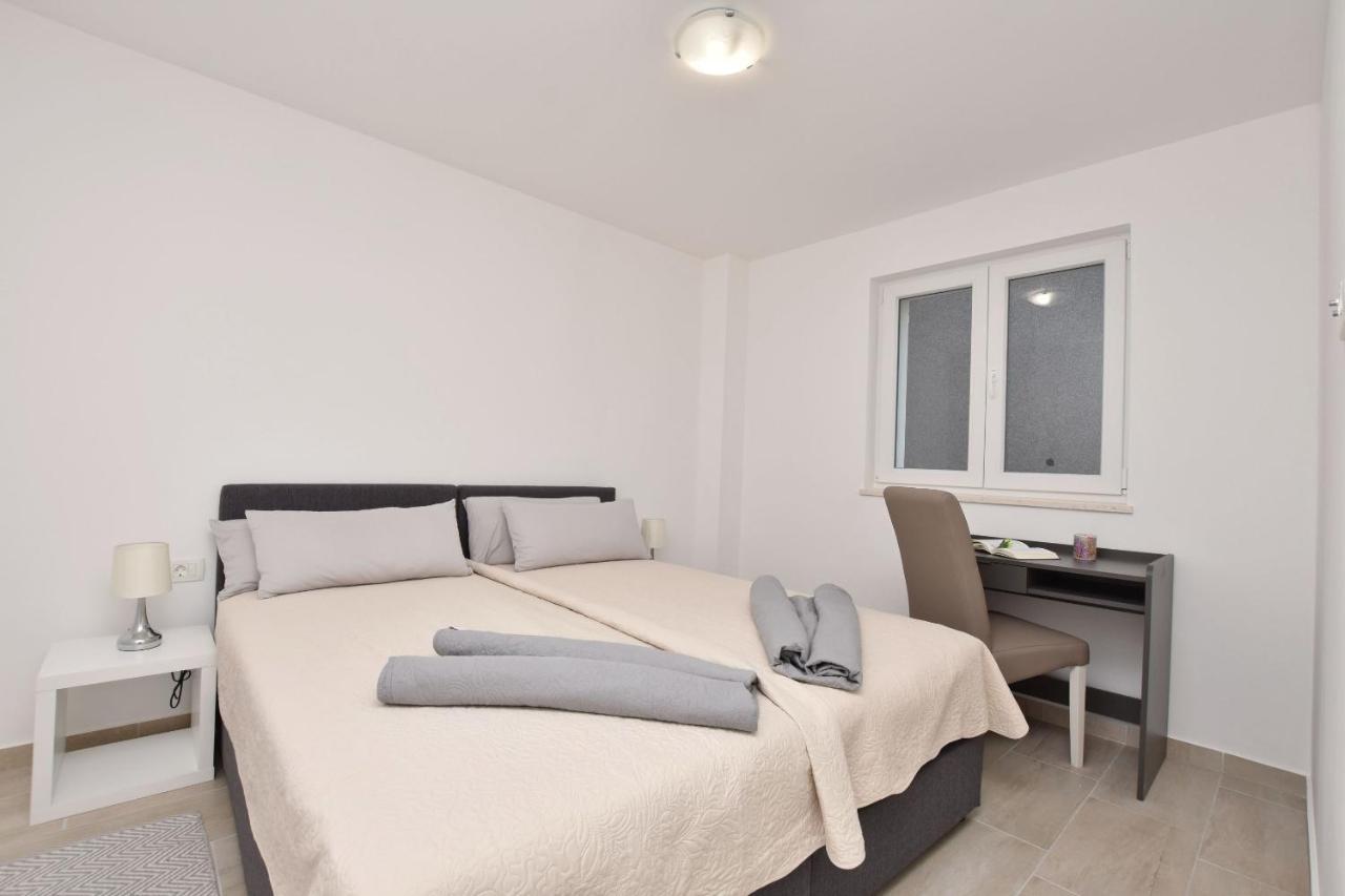 Apartments Danolic Pisak Eksteriør bilde